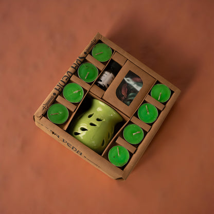 Ceramic aroma diffuser with tealight candles and oil by Abiir.