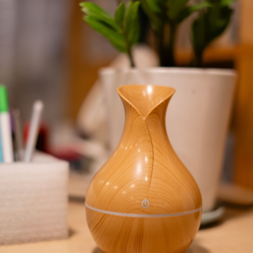 Wood Grain Vase Aroma Diffuser & Ultrasonic Humidifier